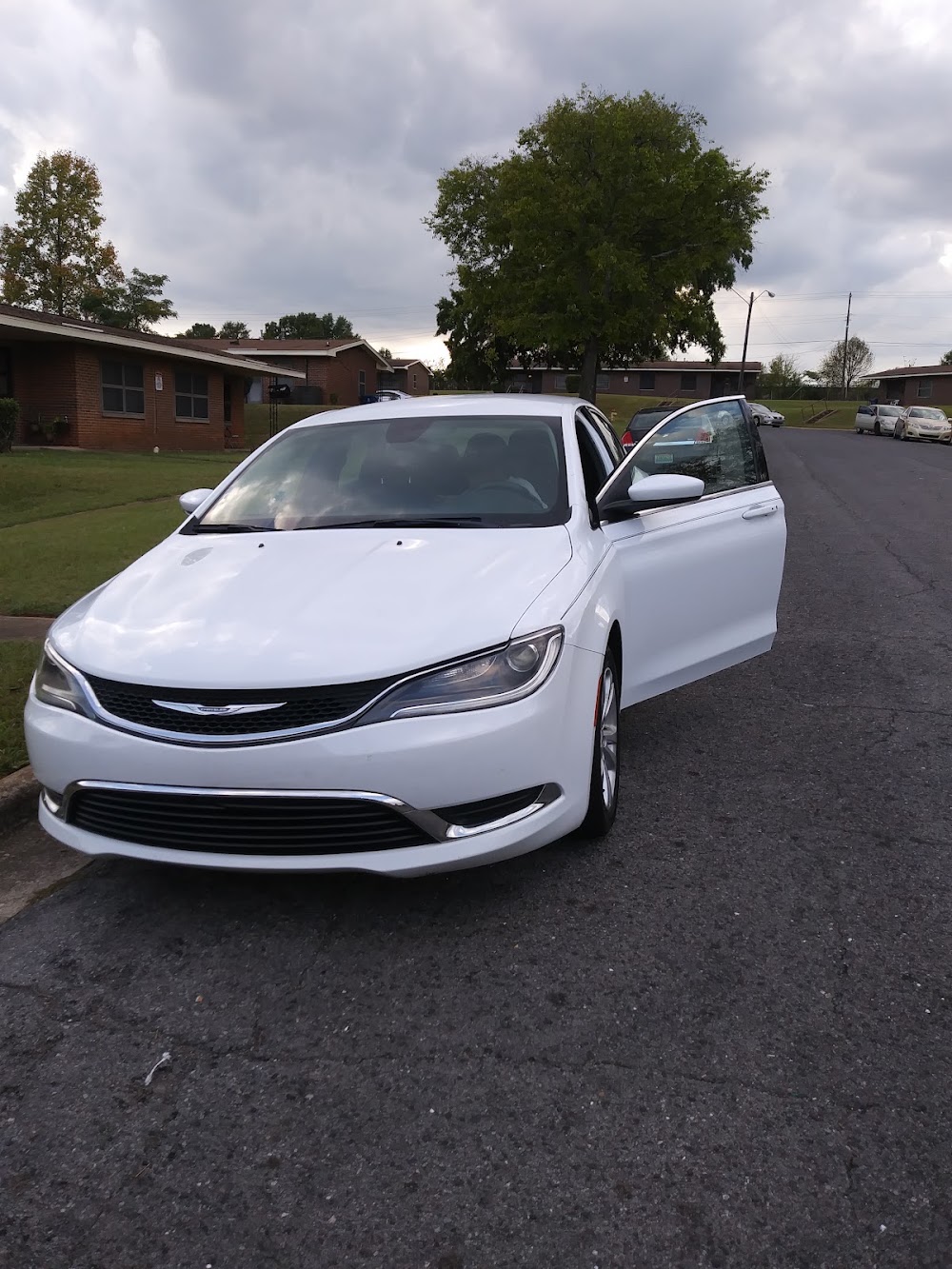 R & S Auto Sales, buy here pay here car dealer in Birmingham, AL