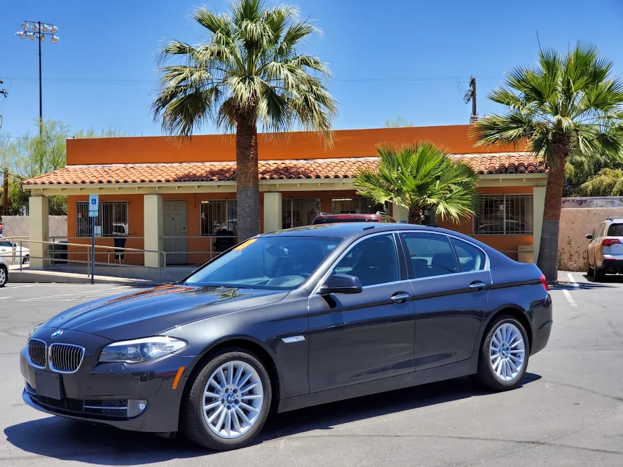 Car World, buy here pay here car dealer in Tucson, AZ
