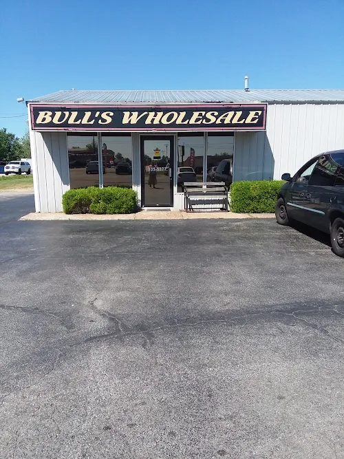Bull's Wholesale Auto II, buy here pay here car dealer in Jonesboro, AR
