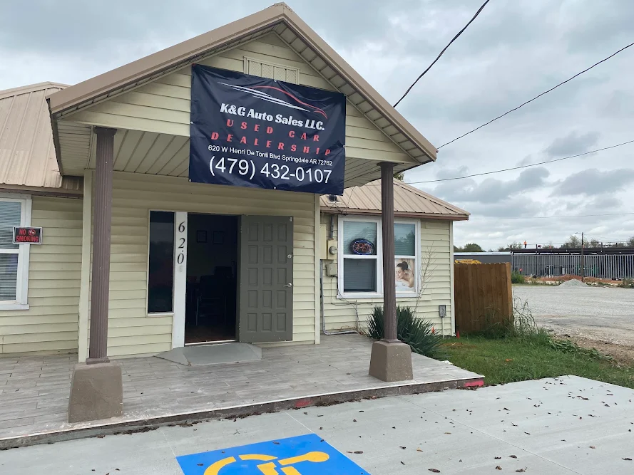 K&G Auto Sales LLC, buy here pay here car dealer in Springdale, AR