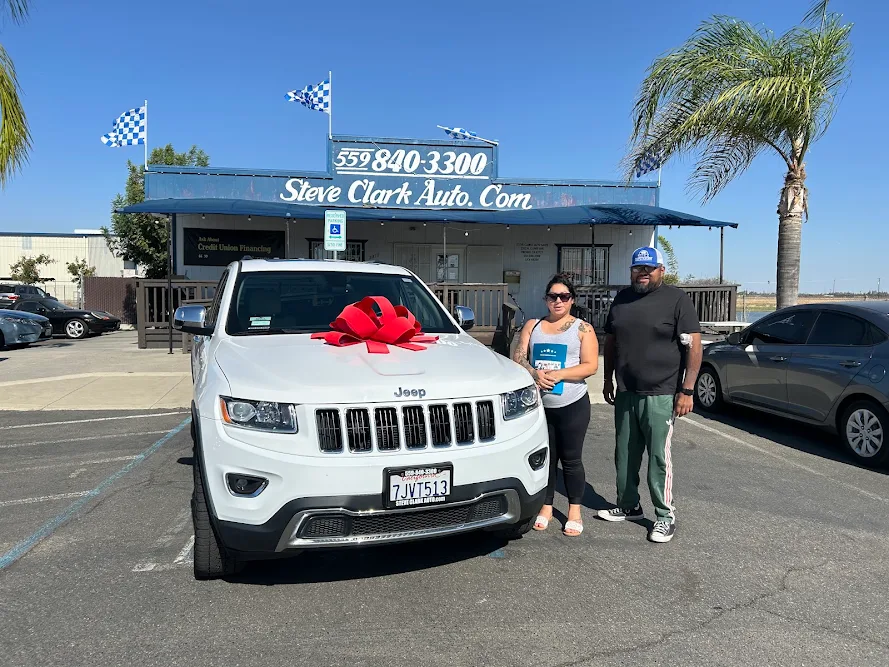 Steve Clark Auto Sales, buy here pay here car dealer in Fresno, CA