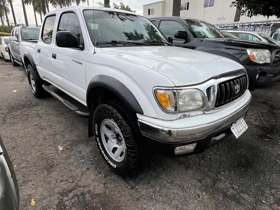 Rivas Motors, buy here pay here car dealer in Los Angeles, CA