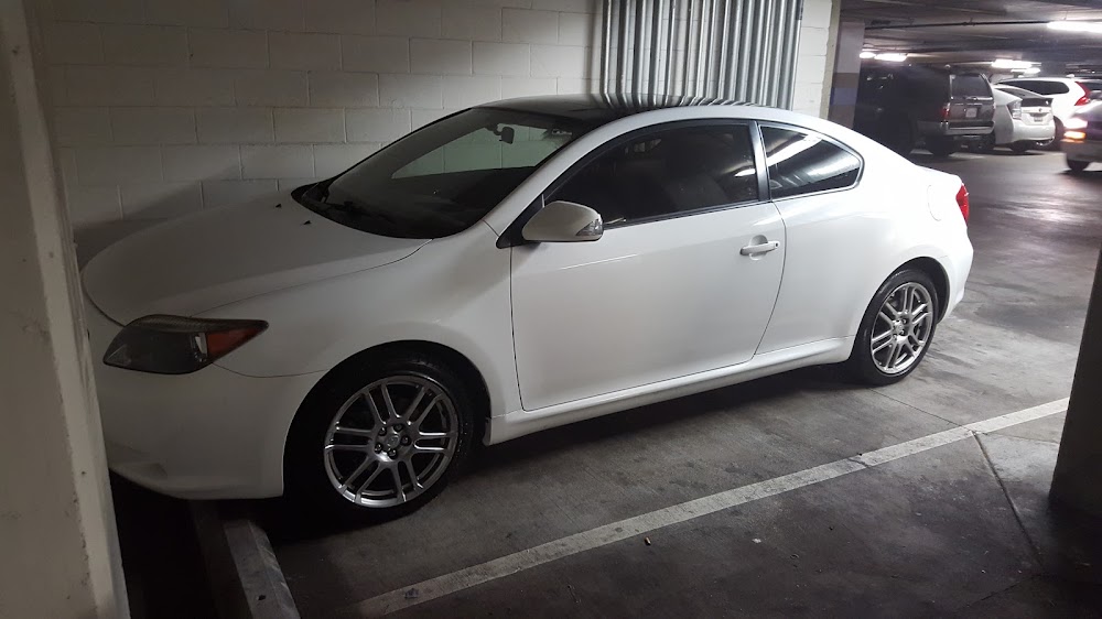 Win Motors, buy here pay here car dealer in Los Angeles, CA