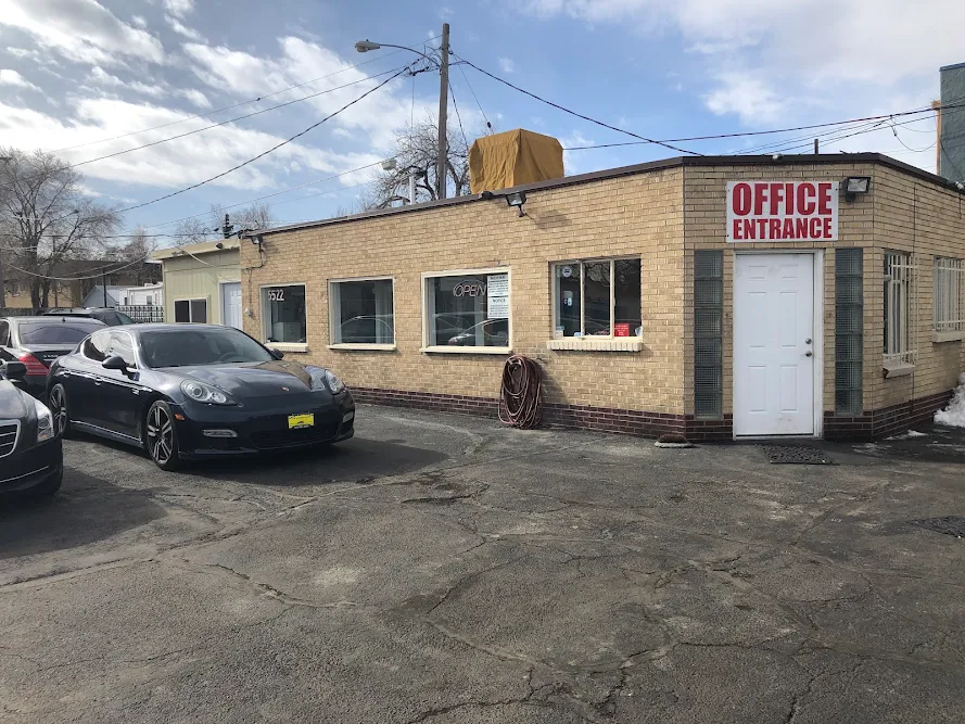Mister Auto, buy here pay here car dealer in Lakewood, CO