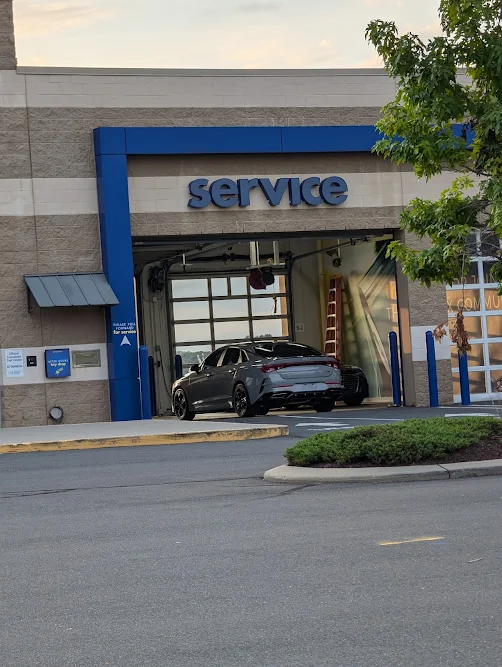 CarMax, buy here pay here car dealer in Waterbury, CT