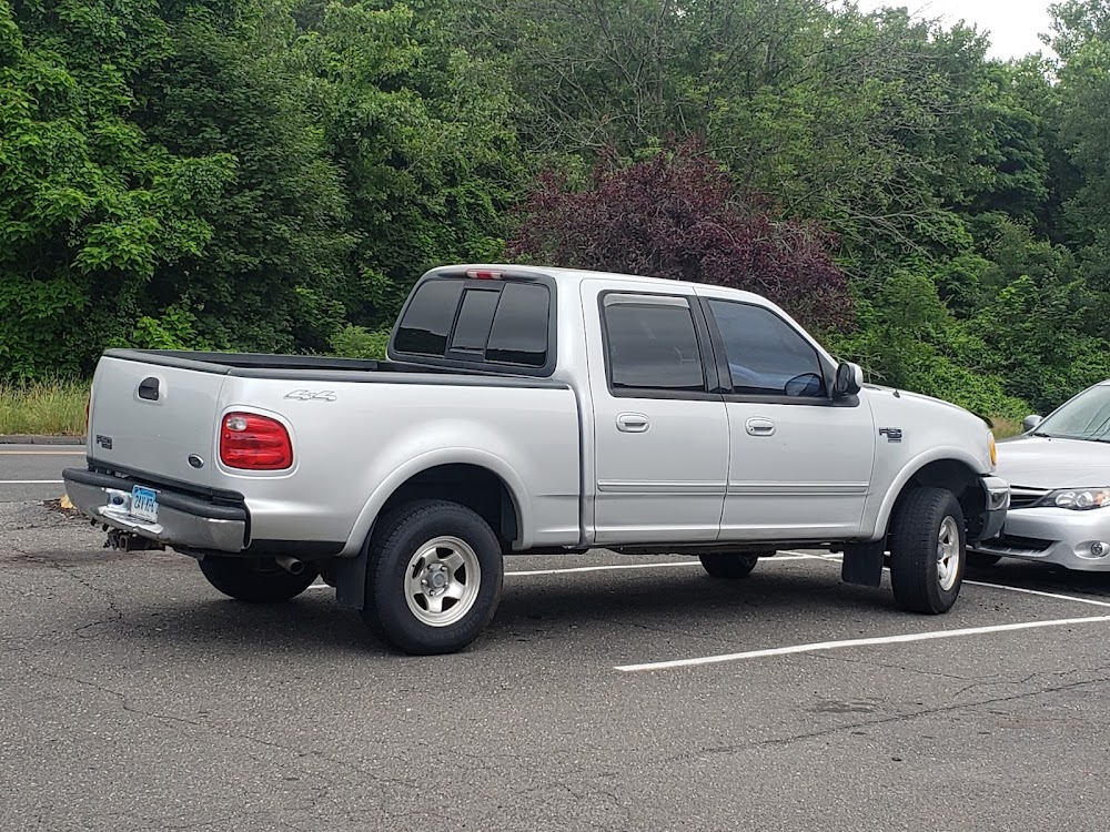 Heritage Auto Sales, buy here pay here car dealer in Waterbury, CT