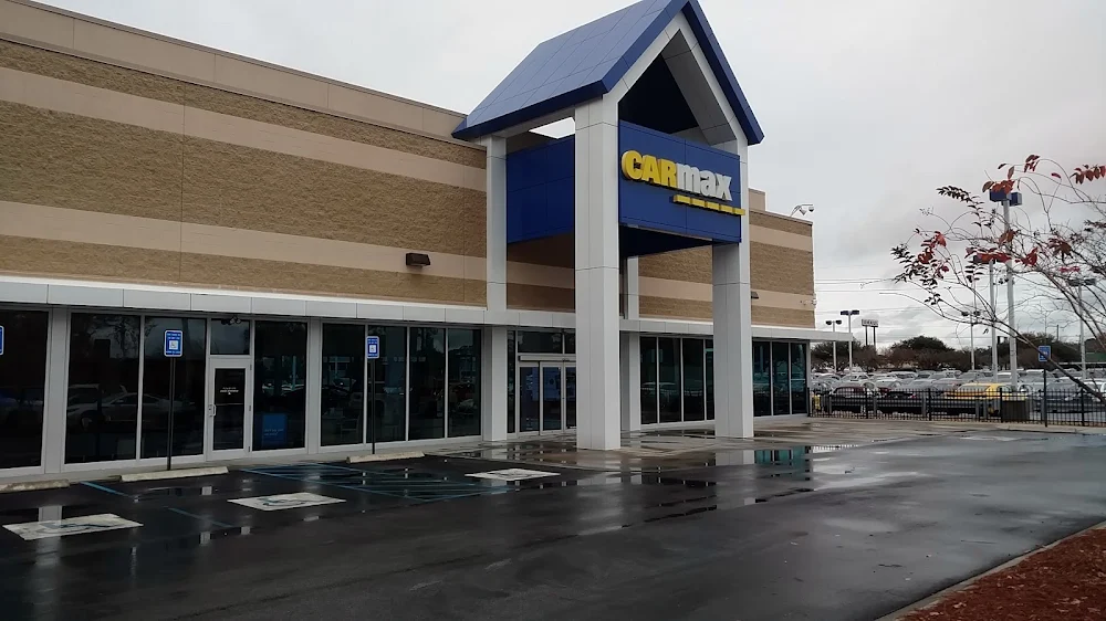 CarMax, buy here pay here car dealer in Savannah, GA