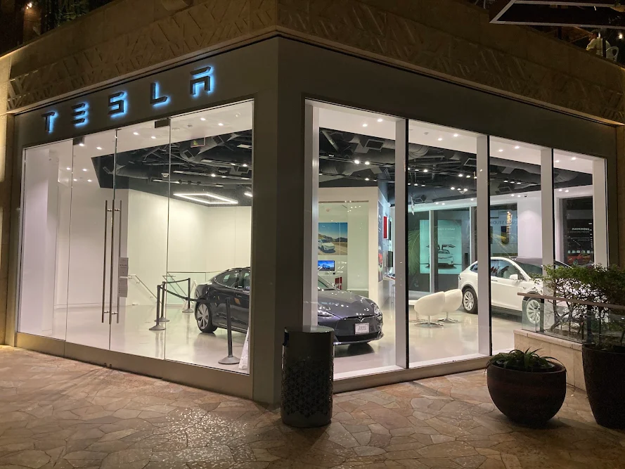 Tesla Honolulu Ala Moana, buy here pay here car dealer in Honolulu, HI