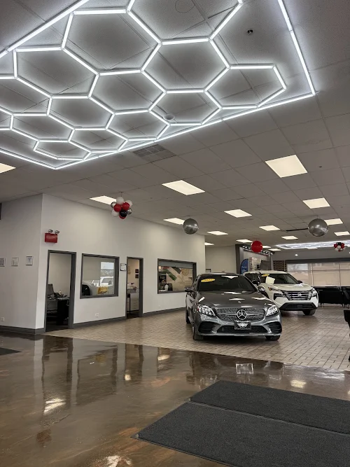 High Quality Auto Group, buy here pay here car dealer in Chicago, IL
