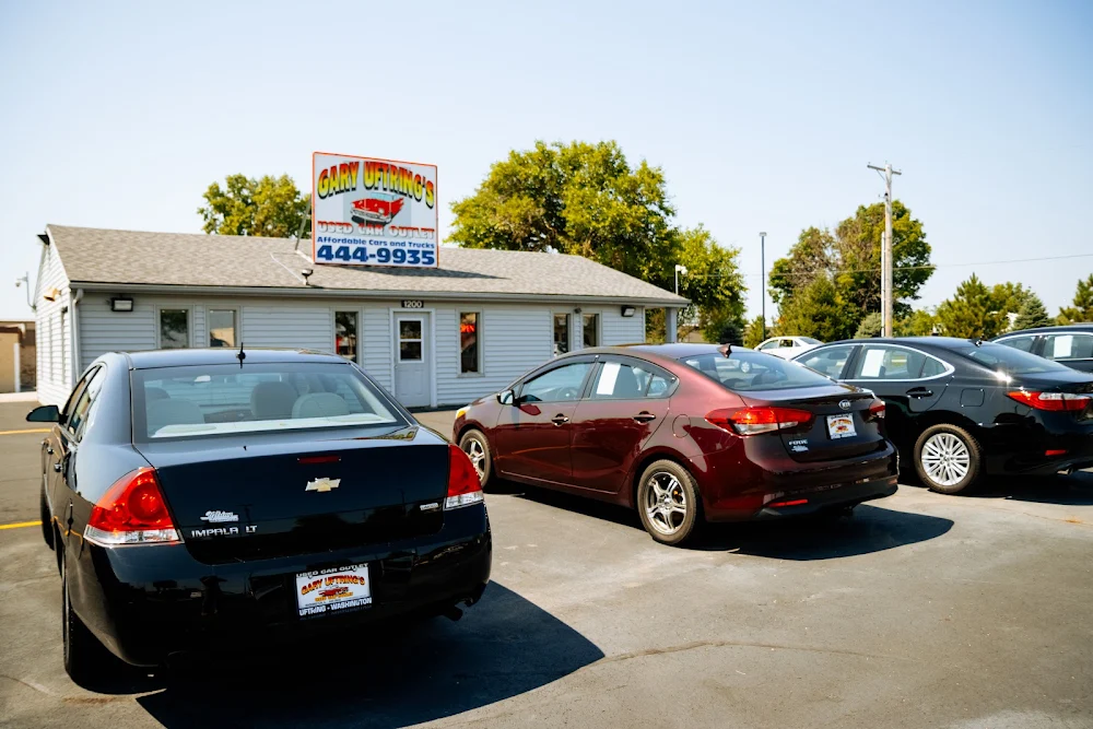 Gary Uftring's Used Car Outlet, buy here pay here car dealer in Washington, IL