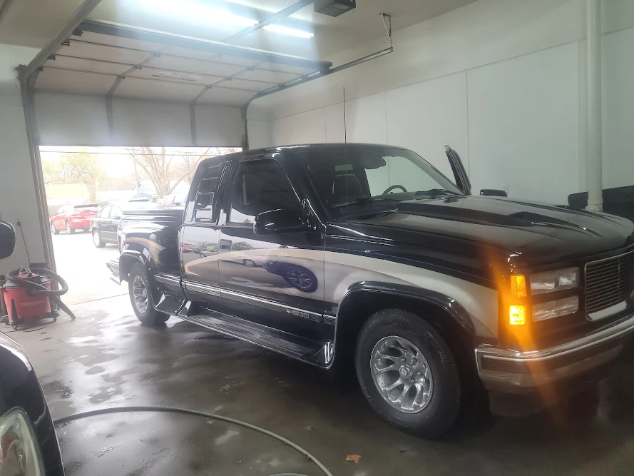 Crest Motor Sales, buy here pay here car dealer in Springfield, IL