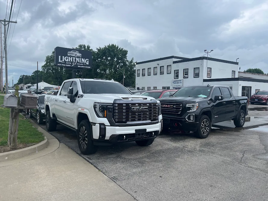 Lightning Auto Sales, buy here pay here car dealer in Springfield, IL