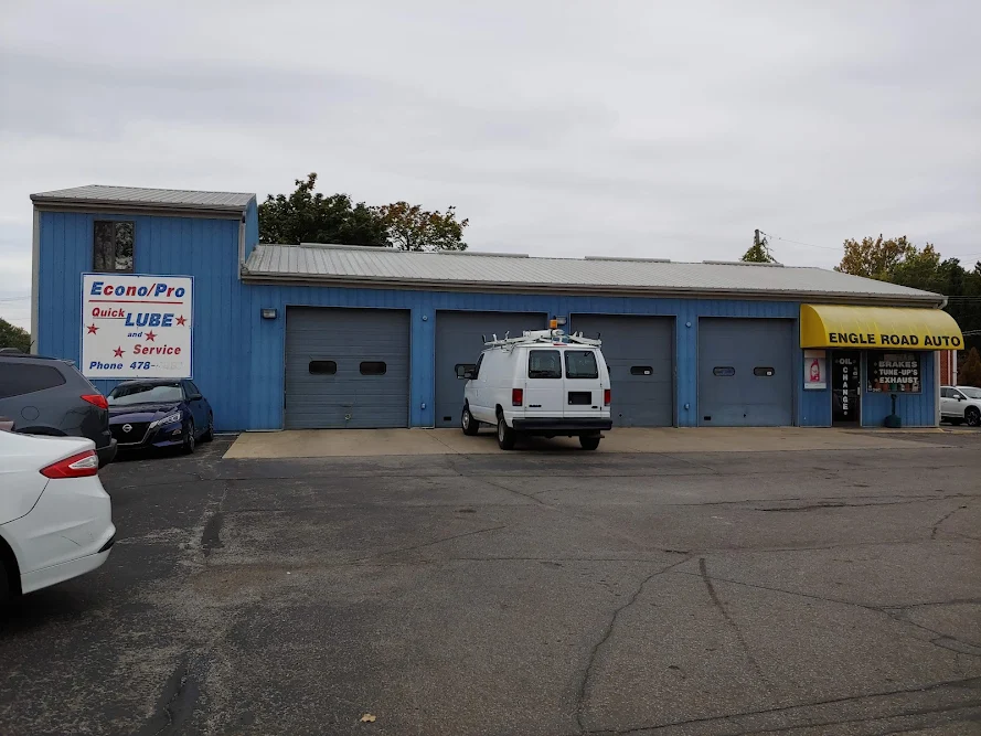 Engle Road Auto, buy here pay here car dealer in Fort Wayne, IN