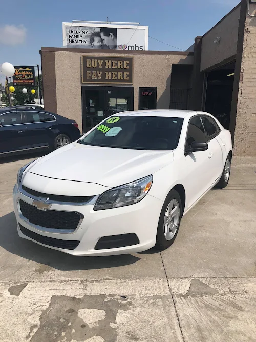 Marquez Auto Sales & Service, buy here pay here car dealer in Fort Wayne, IN