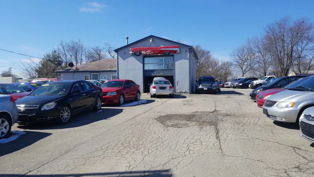 El Alamo Auto Sales, buy here pay here car dealer in Des Moines, IA