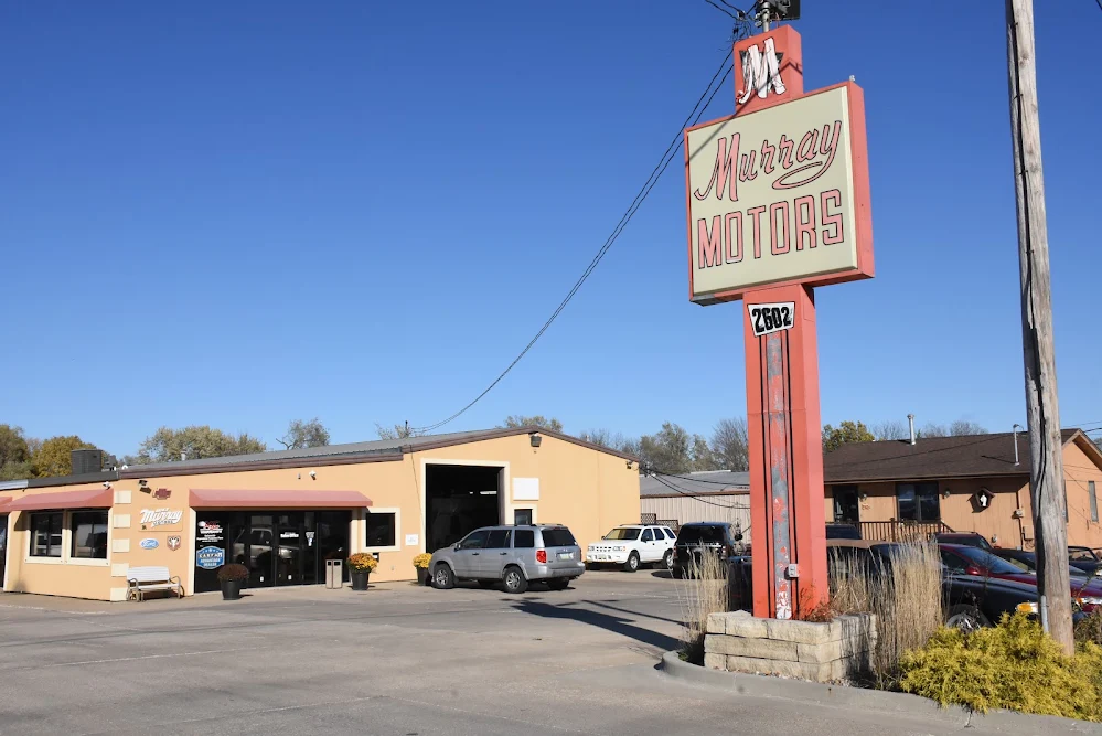 Murray Motors, buy here pay here car dealer in Des Moines, IA