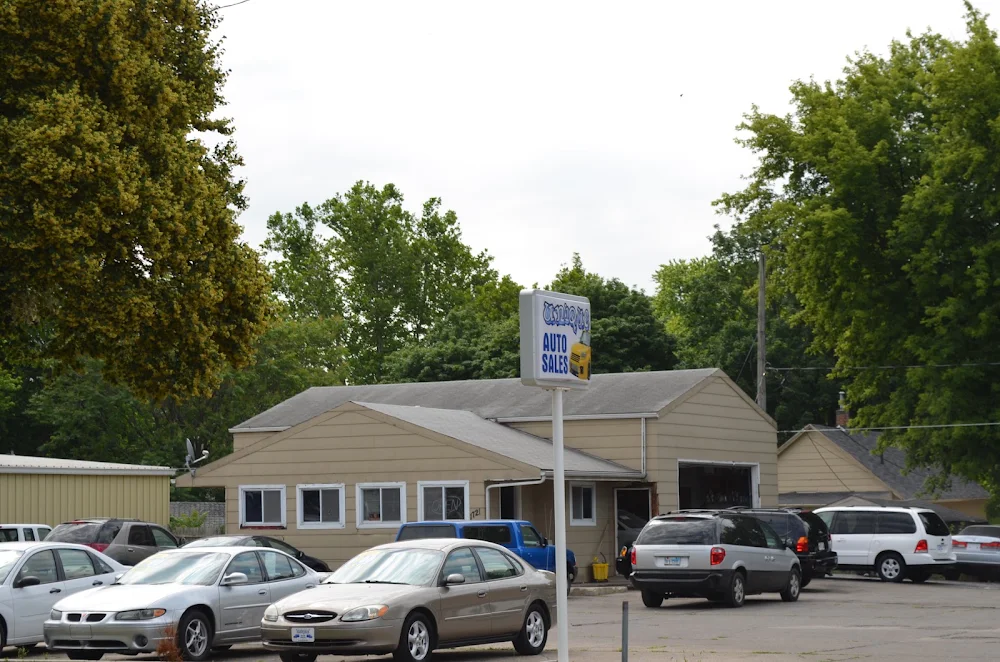 Unique Auto Sales Inc, buy here pay here car dealer in Des Moines, IA