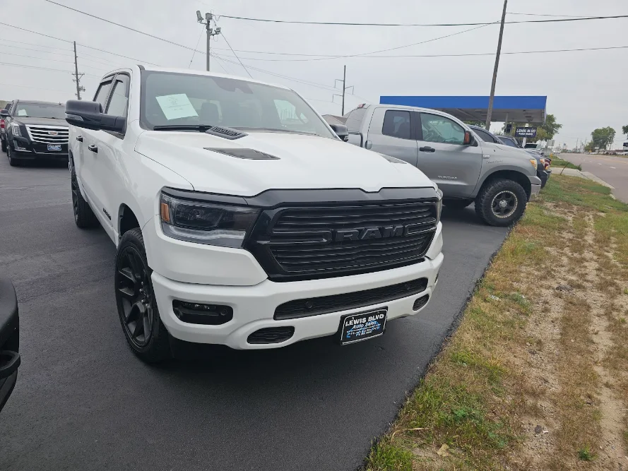 Lewis Blvd Auto Sales, buy here pay here car dealer in Sioux City, IA