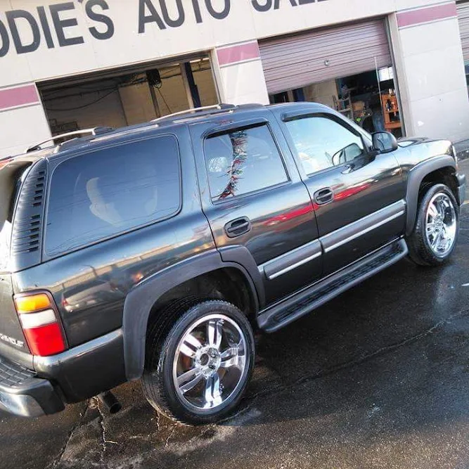 Eddie's Auto Sales, buy here pay here car dealer in Jeffersonville, IN