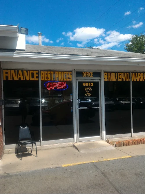 Motor Max LLC, buy here pay here car dealer in Louisville, KY
