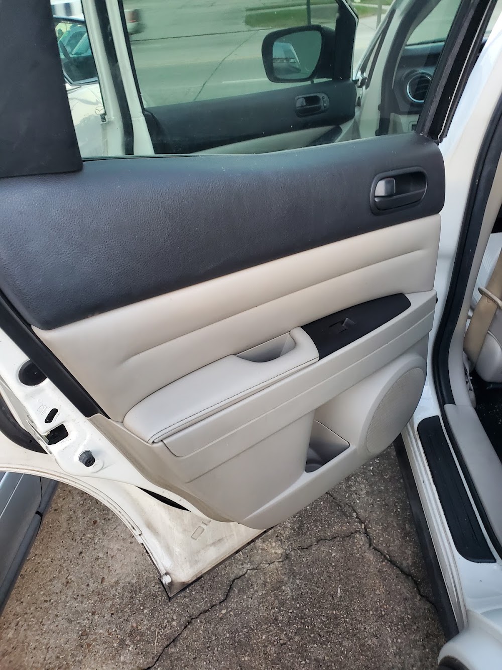 BEST AUTO SALES, buy here pay here car dealer in Baton Rouge, LA