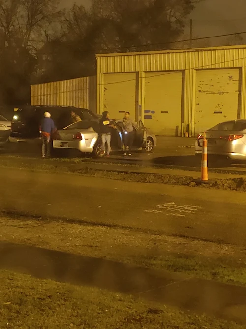 Drive Off Auto Sales, buy here pay here car dealer in Lafayette, LA