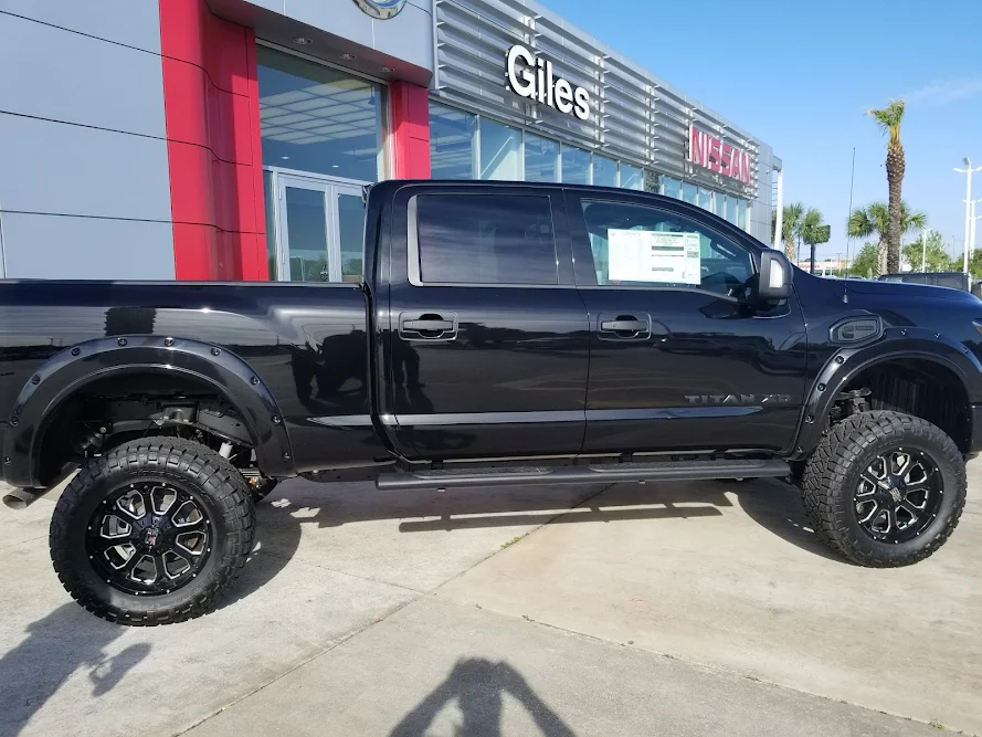 Giles Nissan Lafayette, buy here pay here car dealer in Lafayette, LA