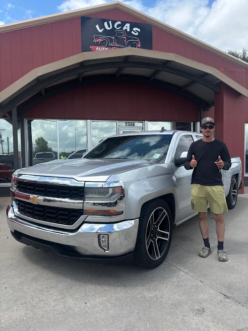 Lucas Auto Group, buy here pay here car dealer in Lafayette, LA