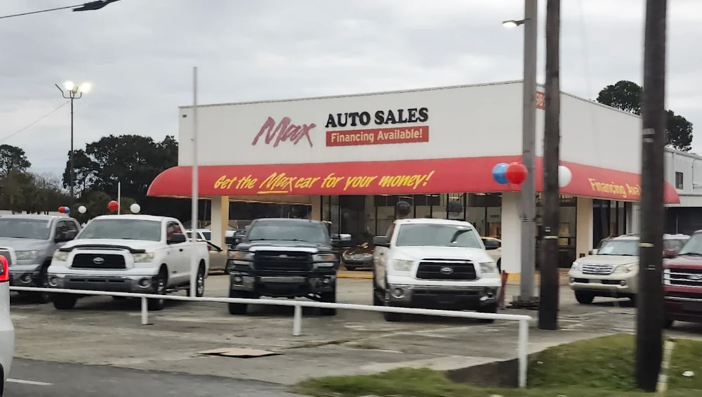 Max Auto Sales, buy here pay here car dealer in Lafayette, LA