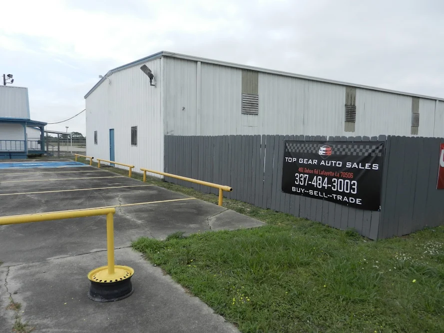 Top Gear Auto Sales, buy here pay here car dealer in Lafayette, LA