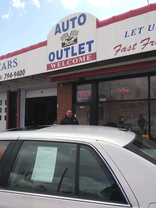Auto Outlet, buy here pay here car dealer in Detroit, MI