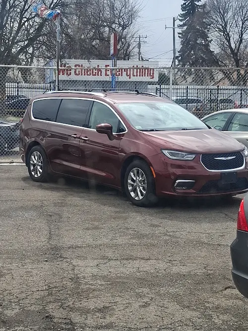 L.A. Trading Co. Detroit, buy here pay here car dealer in Detroit, MI