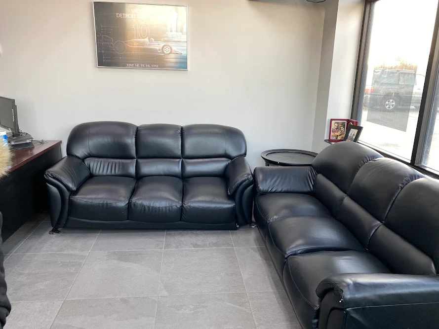 Top Gearz Auto Center, buy here pay here car dealer in Detroit, MI
