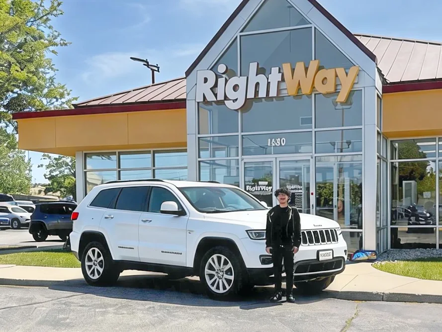 RightWay Auto Sales, buy here pay here car dealer in Wyoming, MI