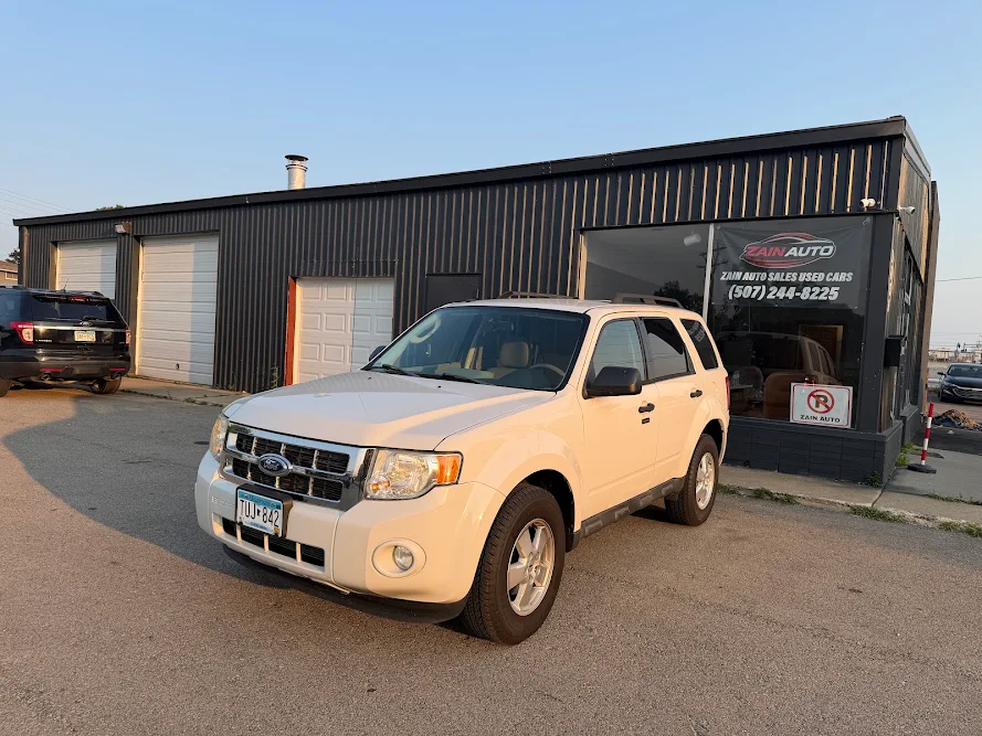 Zain auto sales llc, buy here pay here car dealer in Rochester, MN