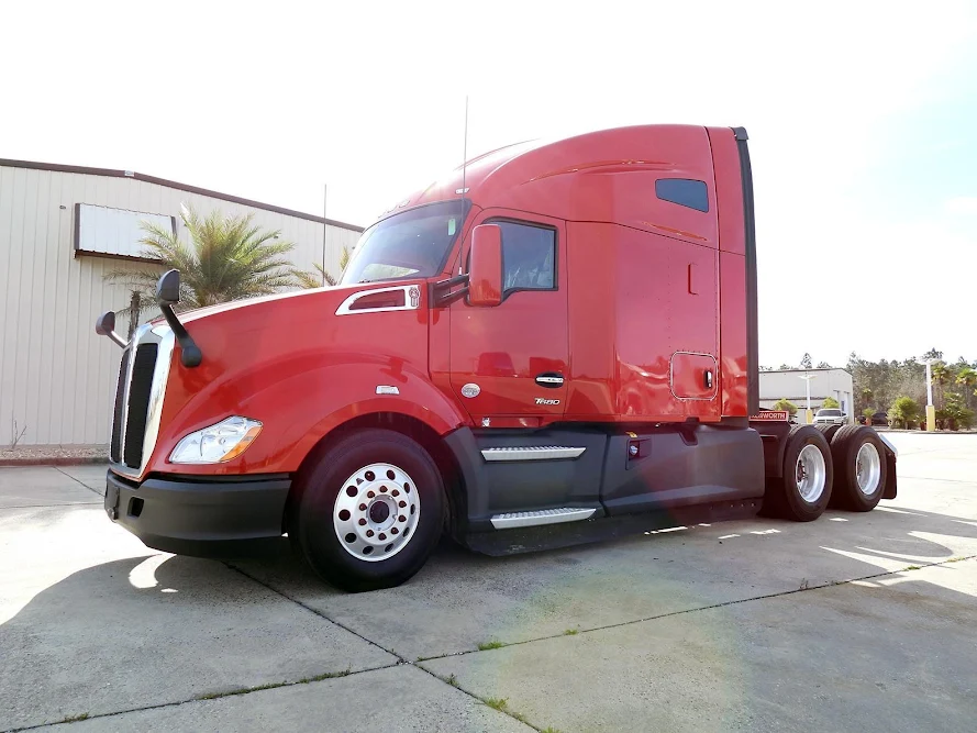 FreedomWay Trucks, buy here pay here car dealer in Gulfport, MS