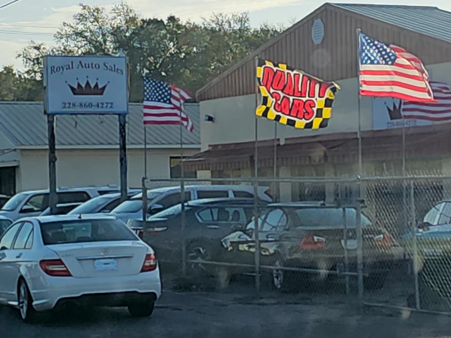 Royal Auto Sales, buy here pay here car dealer in Gulfport, MS