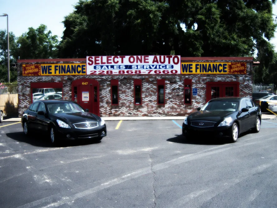 Select One Auto, buy here pay here car dealer in Gulfport, MS