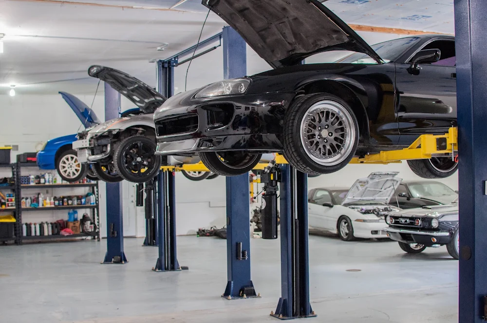 Adrik Motorworks, buy here pay here car dealer in Columbia, MO