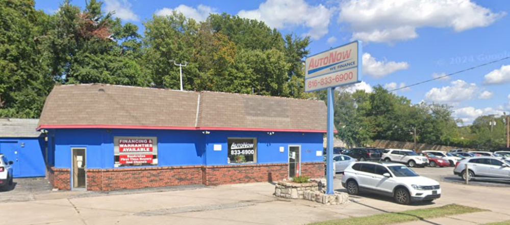 Auto Now, buy here pay here car dealer in Independence, MO