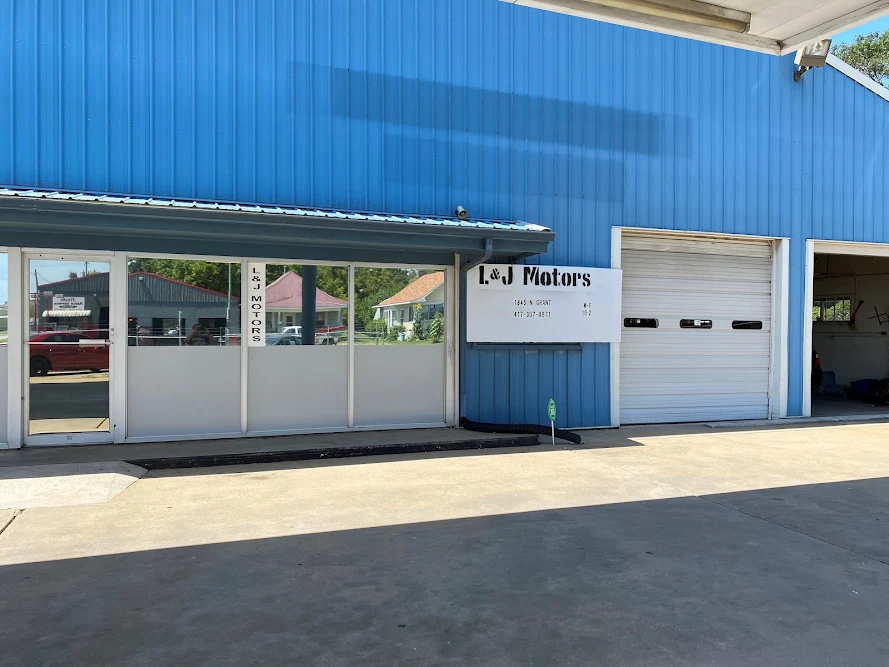 L&J Motors inc., buy here pay here car dealer in Springfield, MO