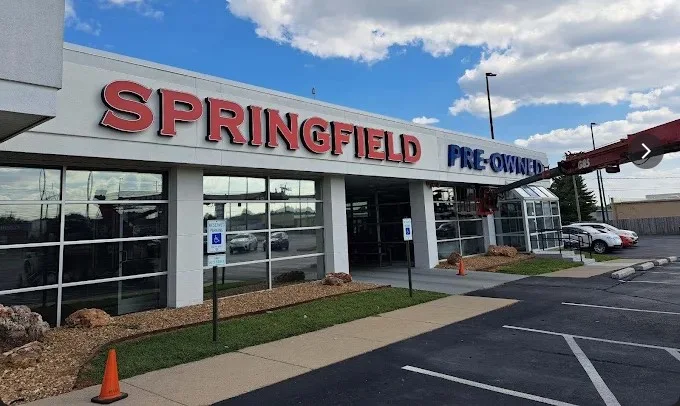 Springfield PreOwned, buy here pay here car dealer in Springfield, MO