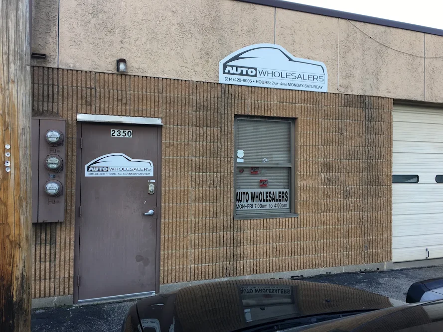 Auto Wholesalers LLC, buy here pay here car dealer in St. Louis, MO