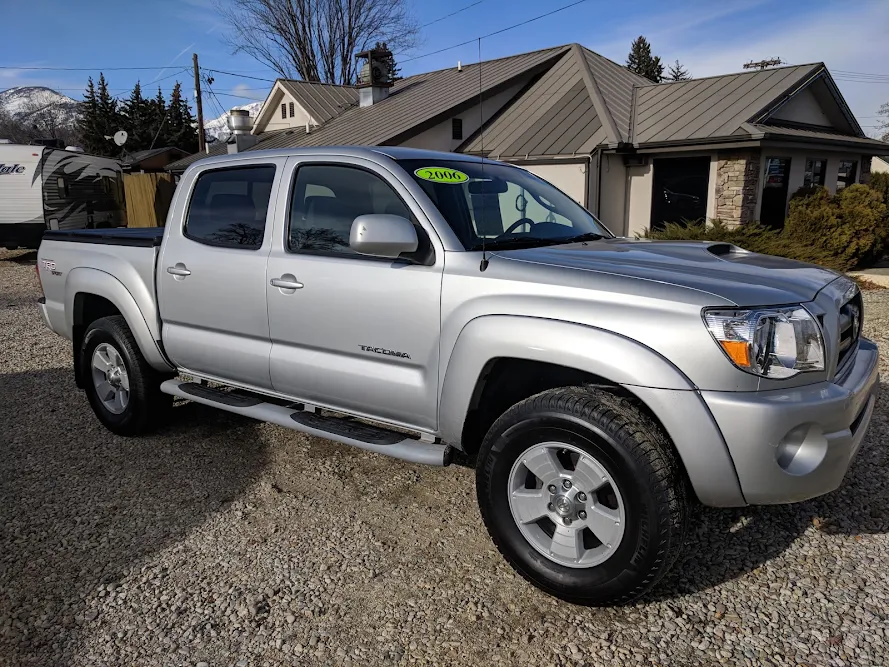 Willow Creek Motors LLC, buy here pay here car dealer in Hamilton, MT
