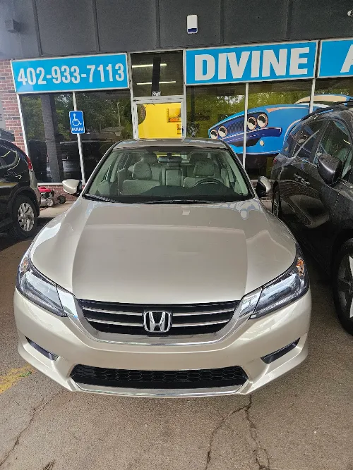 Divine Auto Sales LLC, buy here pay here car dealer in Omaha, NE