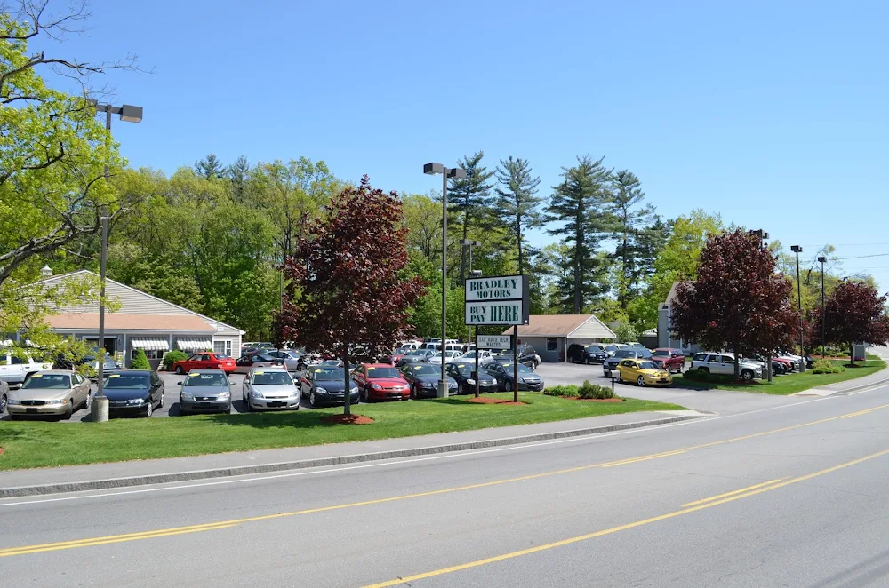 Bradley Auto Finance, buy here pay here car dealer in Hudson, NH