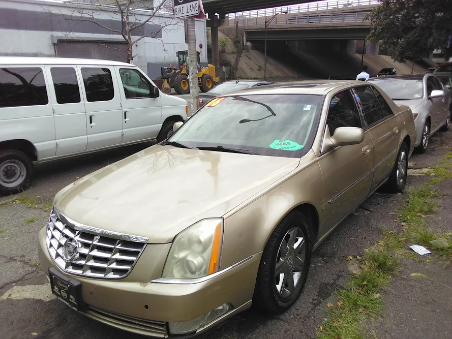 E Mecca Auto Sales, buy here pay here car dealer in Newark, NJ