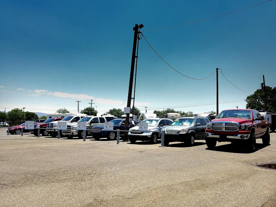 Bright Auto Wholesale LLC, buy here pay here car dealer in Albuquerque, NM