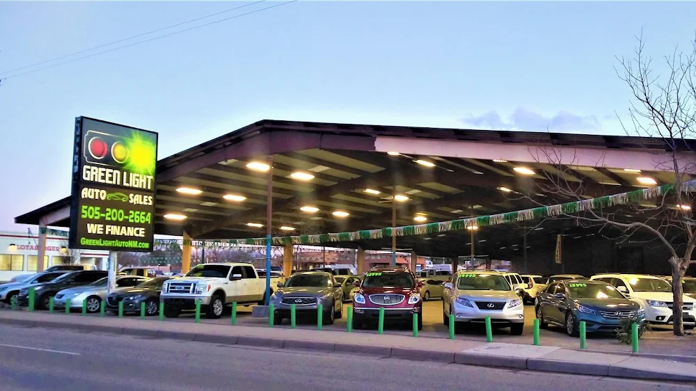 Green Light Auto Sales, buy here pay here car dealer in Albuquerque, NM