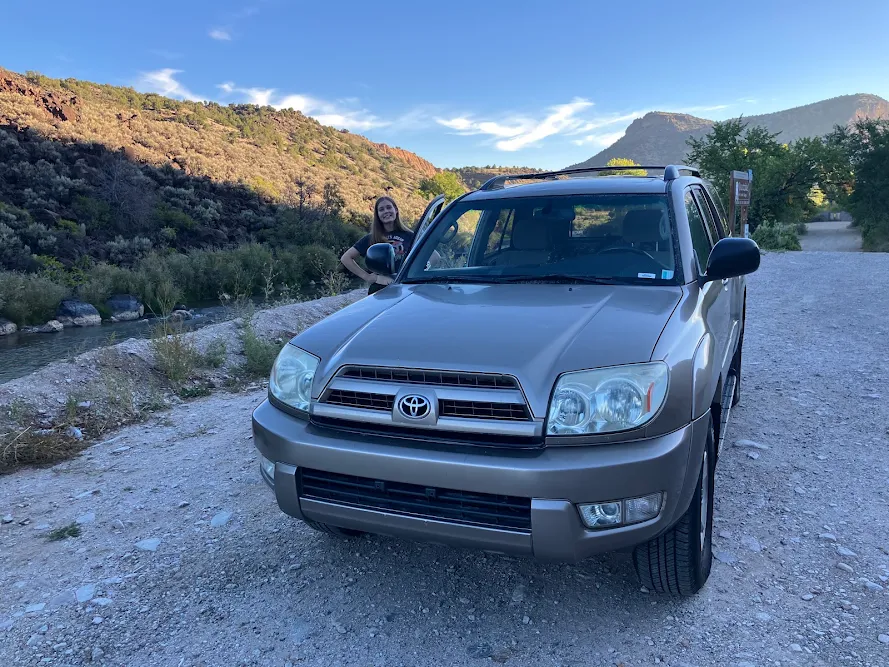 High Quality Auto Wholesale, buy here pay here car dealer in Albuquerque, NM